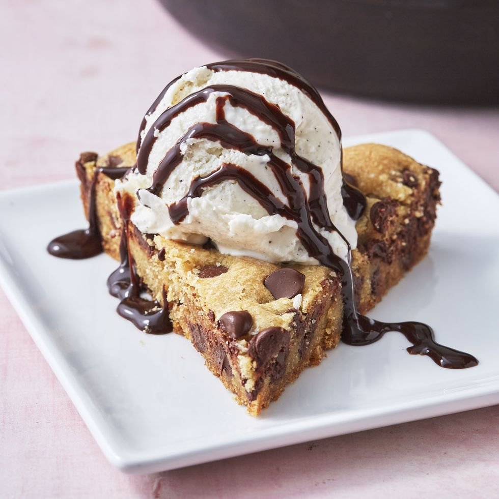 Chocolate Chip Skillet Cookie